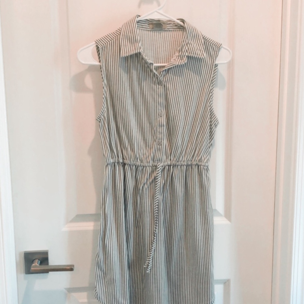 DRESS MYSTERY BOX - Picture 7 of 15